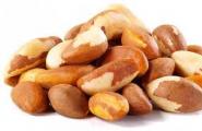 Ядки: орехи, лешници, бадеми, фъстъци, бор - ползи и вреди