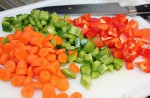 Dietní dušená zelenina Recept na hubnutí dušená zelenina bez oleje