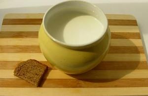 Как из молока сделать простоквашу в домашних условиях?