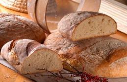 Что содержит ржаной и черный хлеб и какими полезными свойствами обладает?